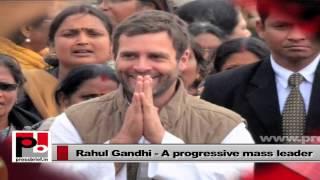 Watch Rahul Gandhi -- real leader who sets an example by doing what he has been saying Video