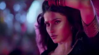 Watch Awari Song - Ek Villain (2014) - Sidharth Malhotra & Shraddha Kapoor - Feat. Prachi Desai Video
