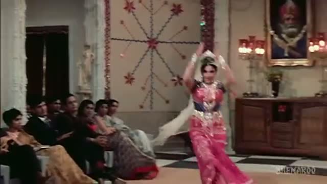 Watch Chham Chham Ghungroo (HD) - Kaajal Songs - Meena Kumari - Raj Kumar - Asha Bhosle Video