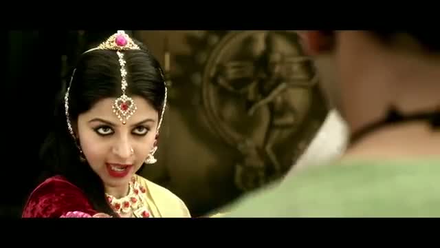 Watch Kaaviya Thalaivan Official Teaser - Siddharth, Prithviraj & Vedhicka Video