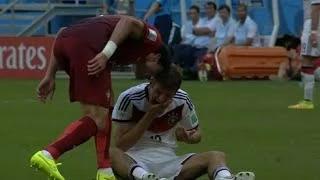 Watch Fight. Pepe vs Muller - Germany vs Portugal - FIFA World Cup 2014 Video
