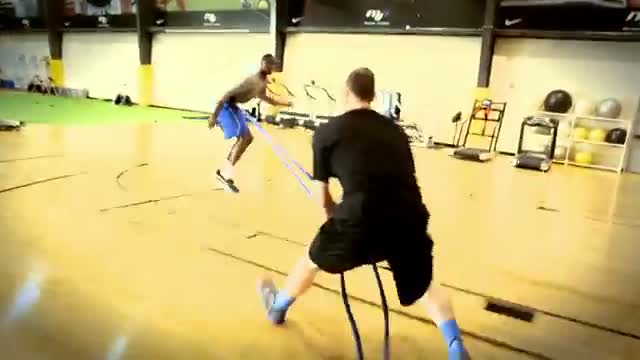 Watch NBA Rooks: Julius Randle -- At Home, Hard at Work Video