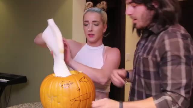 Watch Jenna Marbles - Pumpkin Carving With Miley Cyrus Extras Video