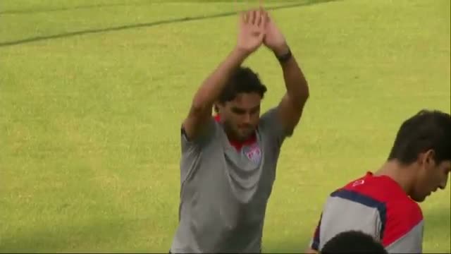 Watch US Trains Ahead of Match Against Germany Video