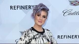 Watch Does Kelly Osbourne Hate her Purple Hair Copycats? Video