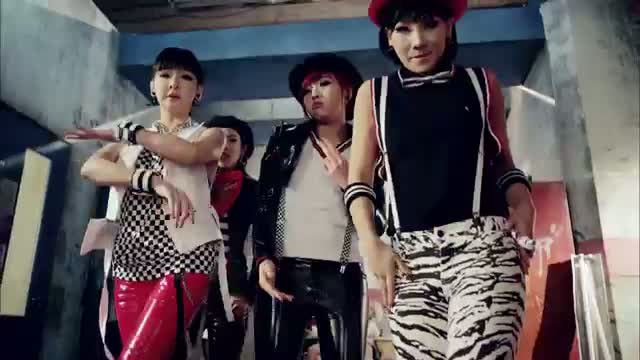 Watch 2NE1 - 'CRUSH' (Japanese Ver.) M/V Video