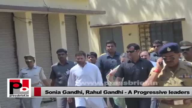 Watch Rahul Gandhi and Sonia Gandhi together can lift the Congress Video