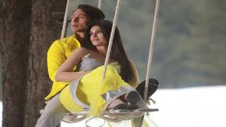 Watch Tere Binaa (Video Song) Heropanti - Tiger Shroff & Kriti Sanon | Mustafa Zahid Video