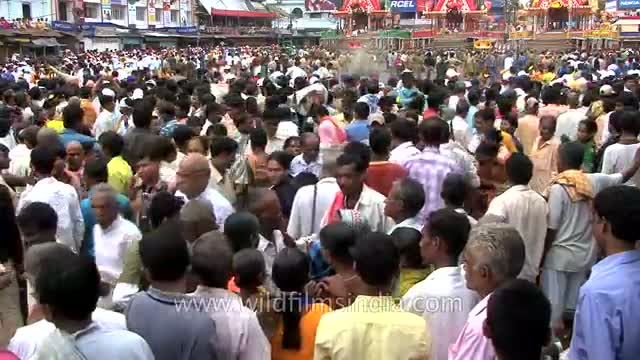 Watch Millions of pilgrims attend 'Rath Yatra' in Puri Video