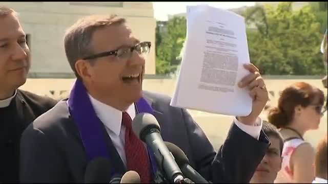 Watch Reactions Mixed to Hobby Lobby Ruling Video