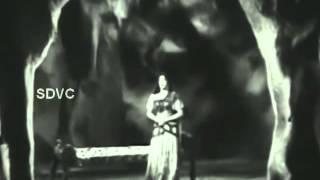 Watch Raja Rajan - MGR, Padmini, Lalitha - Tamil Classic Movie Video
