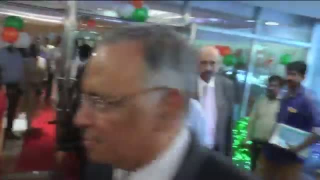 Watch Rishi kapoor At IDBI Bank Celebration For 50 Years Video