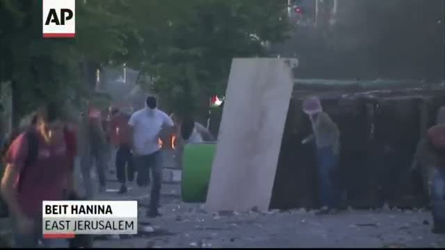 Watch Israel Bolsters Forces Along Gaza Border Video
