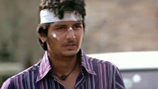 Watch Pookkalellam Thathuvam (Full Tamil Song) - Pori Video