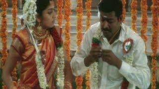 Watch Kichu Kichu (Full Tamil Song) - Nenjirukkumvarai Video