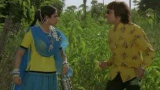 Watch Shakti Kapoor trying to molest Sridevi - Dharm Adhikari Video