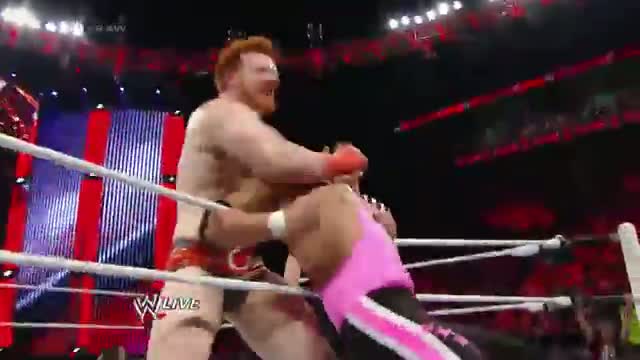 Watch Sheamus vs. Damien Sandow : WWE Raw, July 7, 2014 Video