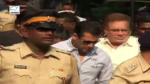 Watch Salman Khan Gets Notice From SUPREME COURT Video