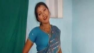 Watch Mor Milal Pardesiya - Bhojpuri Hot Item Song | Gudiya Ji Yadav | Bhojpuri Masala Songs Video