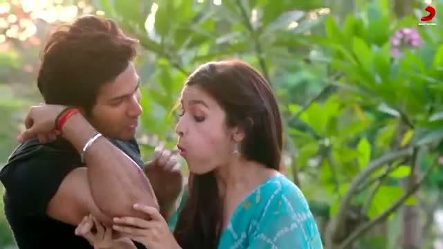 Watch Varun Dhawan - Exclusive Interview - Humpty Sharma Ki Dulhania | Part 2 Video