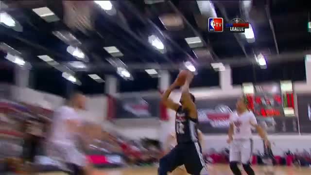 Watch NBA: Miles Plumee Rejects Jabari Parker Video