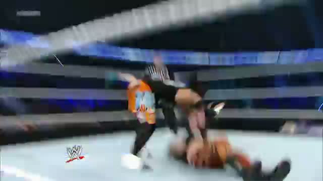 Watch Uso Crazy - WWE SmackDown Slam of the Week 7/11 Video