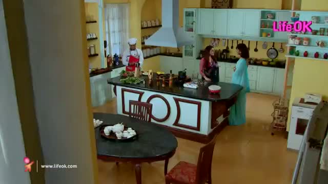 Watch Tumhari Paakhi - 14th July 2014 : Ep 175 Video