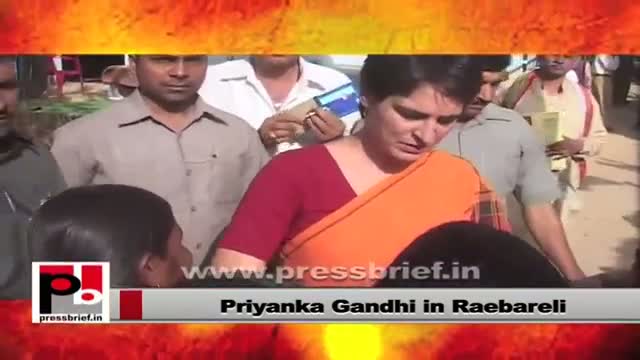Watch Priyanka Gandhi Vadra - charismatic leader like Indira Gandhi who easily connects with masses Video