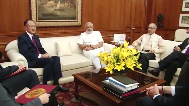 Watch President, World Bank, Mr. Jim Yong Kim calls on Prime Minister Narendra Modi Video