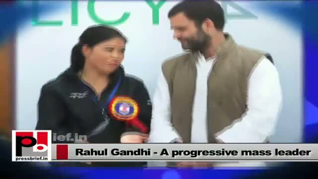 Watch Rahul Gandhi - a youth icon who sets an example by doing what he has been saying Video