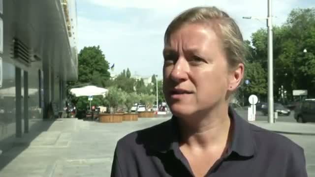 Watch Plane Leaves Ukraine With More Crash Victims Video