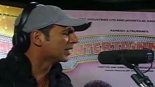 Watch Akshay Kumar Sings & Records Brand New Track - Entertainment (2014) Video