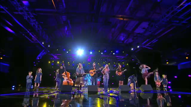 Watch The Willis Clan: Family Band Charms With "Fireflies" Cover - America's Got Talent 2014 Video
