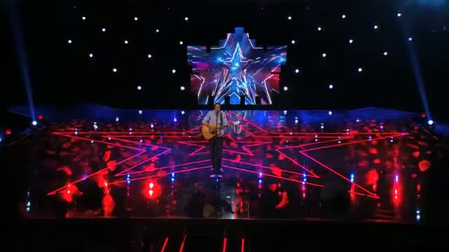 Watch Miguel Dakota: Musician Sings Emotional "Heartless" Cover - America's Got Talent 2014 Video