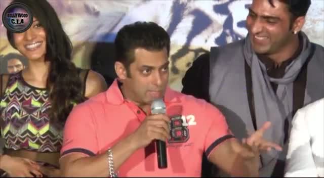 Watch Salman Khan REACTS on KICK success Video