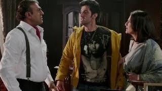 Watch Aditya Seal's father betrays him and his mother - Purani Jeans Video