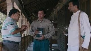 Watch Editor's fight over news being more important than human being - Dekh Tamasha Dekh Video
