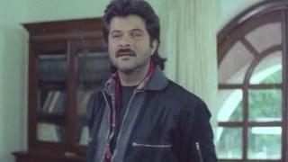 Watch Anil Kapoor finds his lost brother - Roop Ki Rani Choron Ka Raja Video