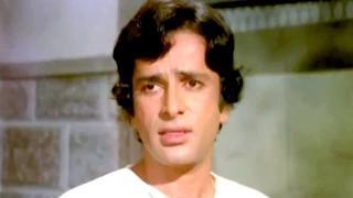 Watch Ghungroo Ki Tarah - Shashi Kapoor, Chor Machaye Shor Song [Old is Gold] Video