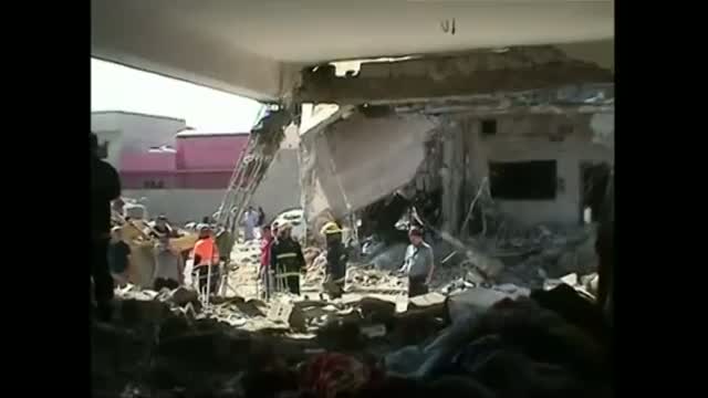 Watch Car Bombs Target Mosque in Northern Iraq Video