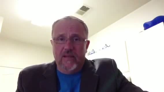 Watch USA Bombs ISIS In Iraq / Airdrops Aid Yazidis Video