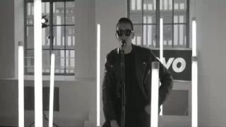 Watch G-Eazy - These Things Happen Video