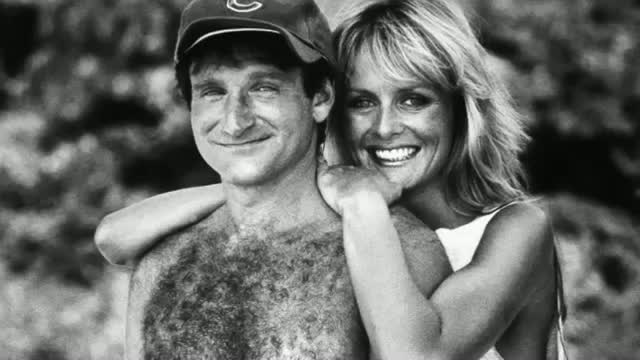 Watch Comedian Robin Williams Dead in Apparent Suicide Video