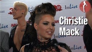 Watch Pr0n Stars on the AVN Red Carpet - Christy Mack is funny! Video