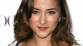 Watch ZELDA WILLIAMS Quits Social Media Video