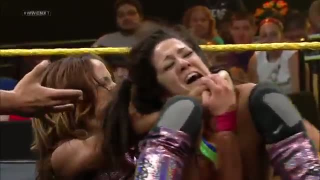Watch Bayley vs. Sasha Banks - No. 1 Contender's Match: WWE NXT, Aug. 14, 2014 Video