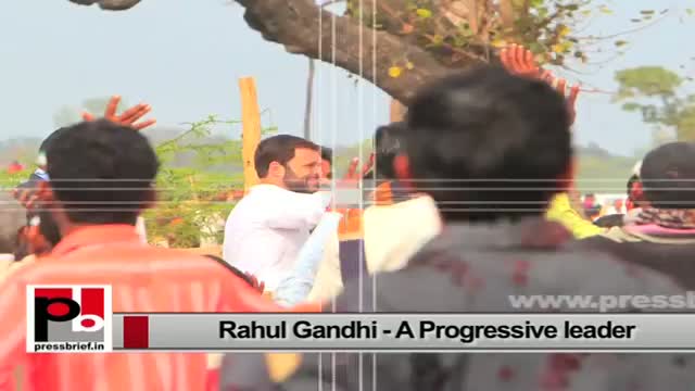 Watch Rahul Gandhi, the Congress Vice President who sets an example by doing what he has been saying Video