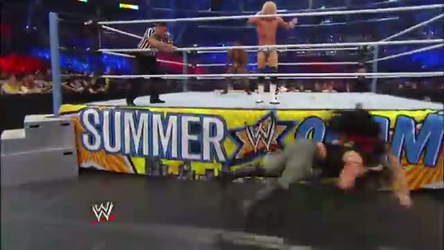 Watch 30-Second Fury - WWE SummerSlam Video