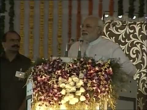 Watch PM inaugurates NTPC's thermal power station at Mouda Video