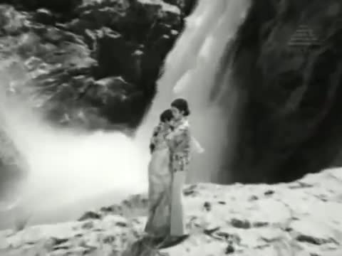 Watch Moondru Mudichu - 5/12 - Rajnikanth, Sridevi, Kamal Haasan - Super Hit Romantic Movie Video